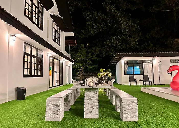 Villa Number3 Poolvilla Bangkok